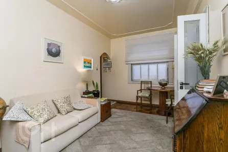 Apartamento com 2 Quartos à venda, 74m² no Centro Histórico, Porto Alegre