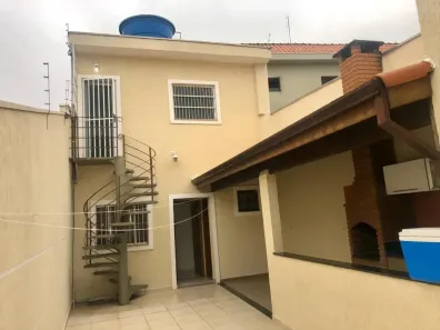 Sobrado com 3 Quartos à venda, 220m² no Vila Bertioga, São Paulo