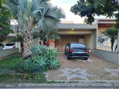Casa de Condomínio com 3 Quartos à venda, 180m² no João Aranha, Paulínia