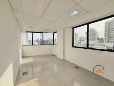 Sala Comercial à venda, 30m² no Estreito, Florianópolis