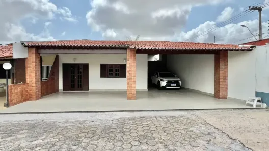 Casa de Condomínio com 2 Quartos à venda, 200m² no Jardim Eldorado, São Luís