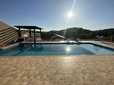 Fazenda/Sítio com 4 Quartos à venda, 1260m² no Dona Catarina, Mairinque
