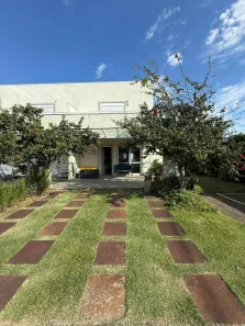 Casa de Condomínio com 4 Quartos à venda, 198m² no , Xangri-Lá