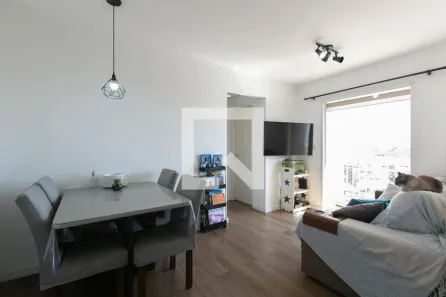 Apartamento com 2 Quartos à venda, 47m² no Vila Carmosina, São Paulo
