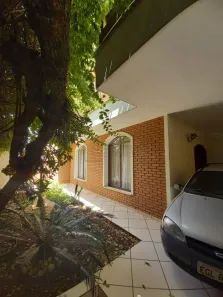 Sobrado com 4 Quartos à venda, 350m² no Vila Garcia, Jundiaí