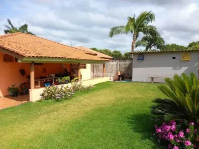 com 1 Quarto à venda, 1500m² no Warta, Londrina