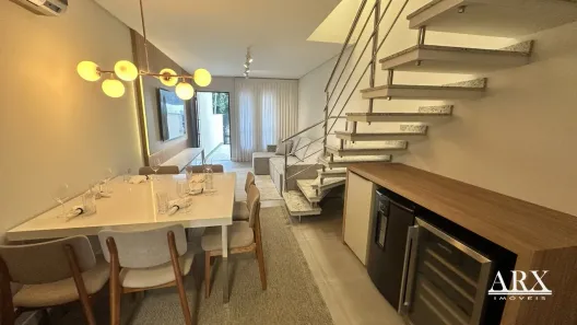 Sobrado com 2 Quartos à venda, 90m² no Água Verde, Blumenau