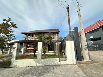 Casa com 4 Quartos para alugar, 194m² no Ana Nery, Santa Cruz do Sul
