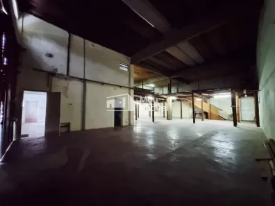 Galpão/Depósito/Armazém para alugar, 467m² no Parque Itamarati, Jacareí
