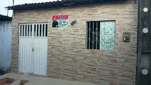 Casa com 2 Quartos à venda, 50m² no Clima Bom, Maceió
