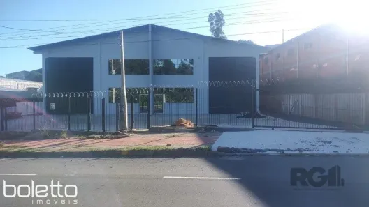 Galpão/Depósito/Armazém com 2 Quartos à venda, 2100m² no COHAB, Cachoeirinha