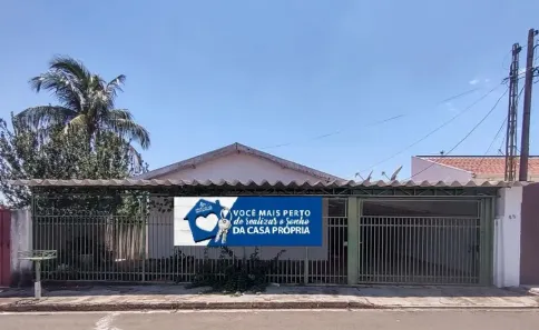 Casa com 4 Quartos à venda, 230m² no Jardim Colibri, Marília