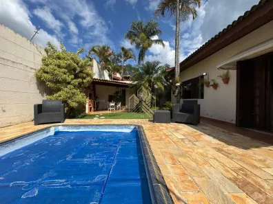 Casa com 3 Quartos à venda, 207m² no Vila Petrópolis, Atibaia