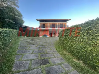Sobrado com 3 Quartos à venda, 229m² no Caraguatá, Mairiporã