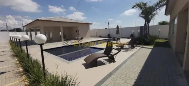 Casa de Condomínio com 2 Quartos à venda, 40m² no Vila São Benedito, Pindamonhangaba