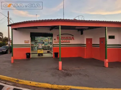 Imóvel Comercial à venda, 211m² no Núcleo Residencial Edison Bastos Gasparini, Bauru