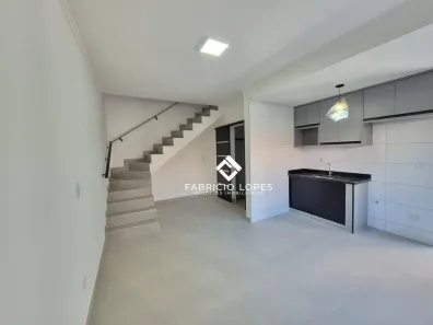 Casa de Condomínio com 2 Quartos para alugar, 87m² no Jardim América, Jacareí