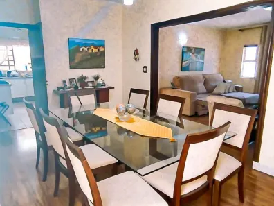 Casa com 3 Quartos à venda, 180m² no Parque São Quirino, Campinas