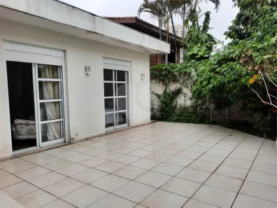 Casa de Condomínio com 3 Quartos à venda, 200m² no Jardim Campo Grande, São Paulo