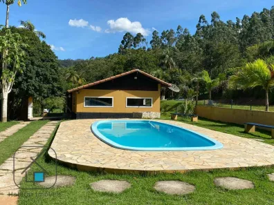 Fazenda/Sítio com 2 Quartos à venda, 370m² no Itapeti, Guararema
