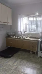 Sobrado com 2 Quartos à venda, 104m² no Vila Floresta, Santo André