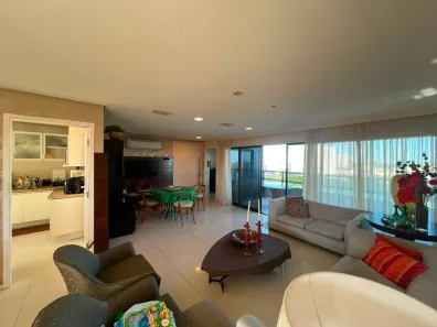 Apartamento com 3 Quartos à venda, 230m² no Cocó, Fortaleza