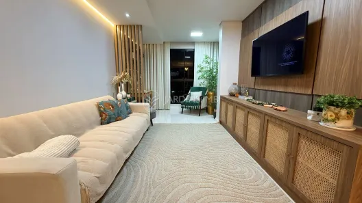 Apartamento com 2 Quartos à venda, 82m² no Anita Garibaldi, Joinville