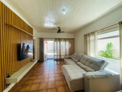 Casa com 4 Quartos para venda ou aluguel, 418m² no Enseada, Guarujá