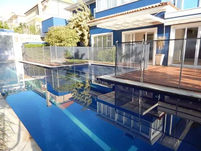 Casa de Condomínio com 4 Quartos para alugar, 379m² no Sítios de Recreio Gramado, Campinas