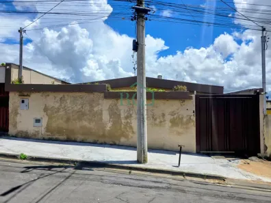 Casa com 4 Quartos à venda, 178m² no Conjunto Habitacional Pedro Afonso Junqueira, Poços de Caldas