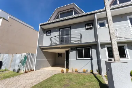 Casa de Condomínio com 3 Quartos à venda, 140m² no Pinheirinho, Curitiba