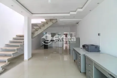 Sobrado com 3 Quartos à venda, 250m² no Jardim Prestes de Barros, Sorocaba