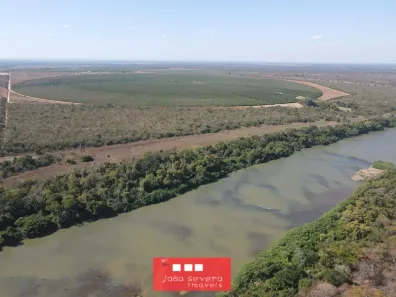 Fazenda/Sítio à venda, 6720000m² no Centro, Urucuia