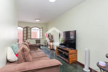 Casa com 3 Quartos à venda, 279m² no Jardim Yara, São Paulo