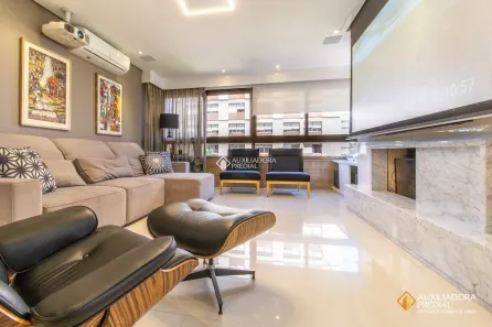 Apartamento com 3 Quartos à venda, 160m² no Rio Branco, Porto Alegre