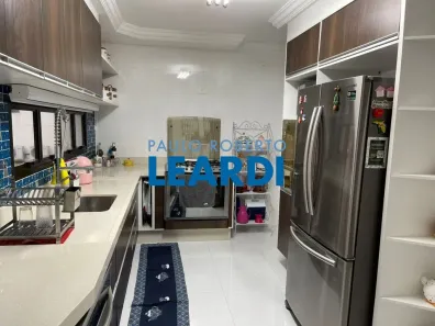 Apartamento com 5 Quartos à venda, 240m² no Vila Regente Feijó, São Paulo