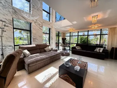 Casa de Condomínio com 4 Quartos à venda, 450m² no Parque Verde, Belém