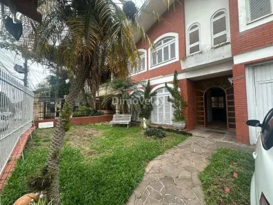 Imóvel Comercial com 4 Quartos para alugar, 320m² no Tristeza, Porto Alegre