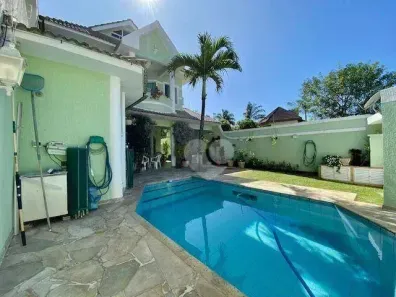Casa de Condomínio com 5 Quartos à venda, 256m² no Recreio dos Bandeirantes, Rio de Janeiro