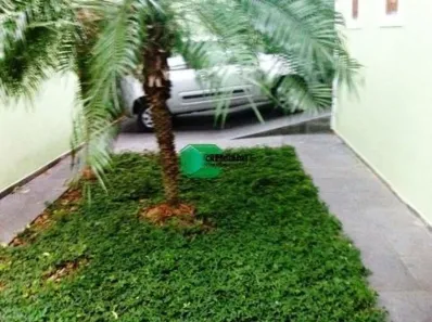 Casa com 3 Quartos à venda, 226m² no Pinheirinho, Santo André