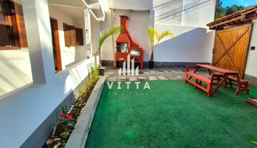 Casa com 3 Quartos para alugar, 200m² no Nogueira, Petrópolis