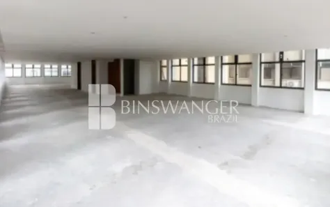 Sala Comercial para alugar, 240m² no Vila Olímpia, São Paulo
