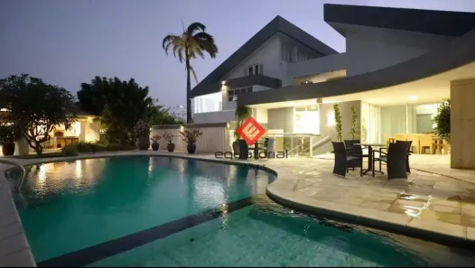 Casa com 6 Quartos à venda, 1600m² no De Lourdes, Fortaleza