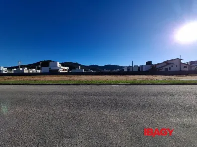 Lote/Terreno para alugar, 360m² no Beira Rio, Biguaçu