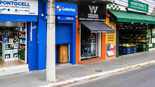 Ponto Comercial para alugar, 250m² no Vila da Oportunidade, Carapicuíba
