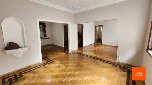 Casa com 4 Quartos para alugar, 280m² no Carmo, Belo Horizonte