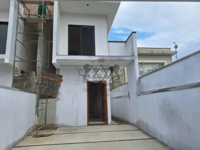 Sobrado com 2 Quartos à venda, 143m² no Balneário Recanto do Sol, Caraguatatuba