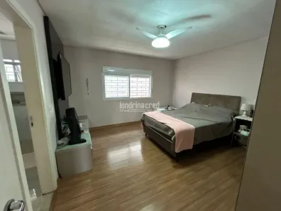 Casa com 4 Quartos para alugar, 253m² no Caravelle, Londrina