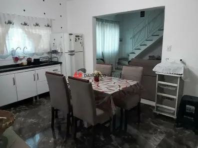 Sobrado com 3 Quartos à venda, 10m² no Nova Gerty, São Caetano do Sul