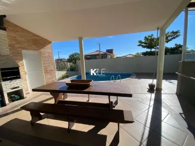 Casa com 5 Quartos à venda, 250m² no Coqueiros, Florianópolis